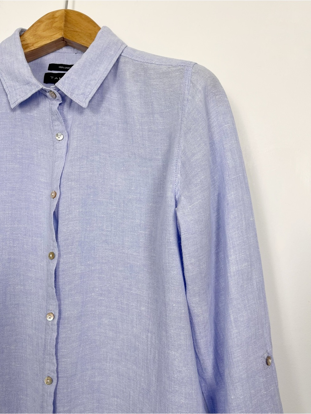 Tahari Women’s Light Blue 100% Linen Buttoned Long Sleeve Shirt Tunic Size Large - Picture 9 of 10